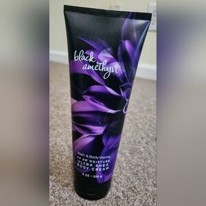 NWOT Bath & Body Works Body Cream